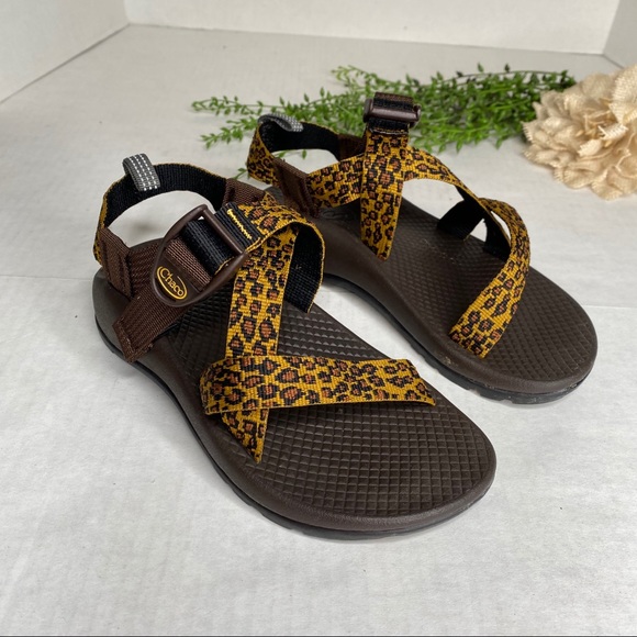 leopard print chacos
